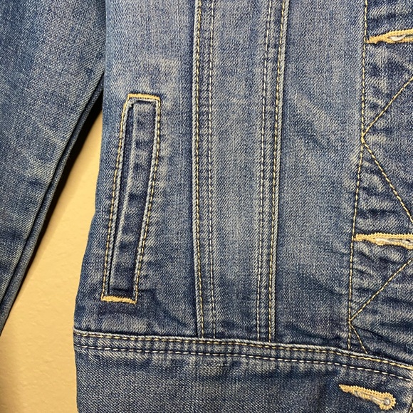 Jean Jacket - Picture 3 of 5